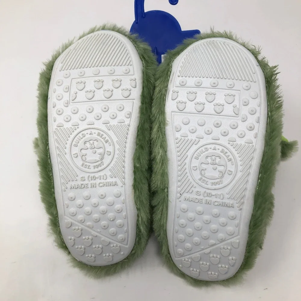 Build A Bear Workshop Zombear Green Plush Slippers Kids Size Small 10/11 Zombie
